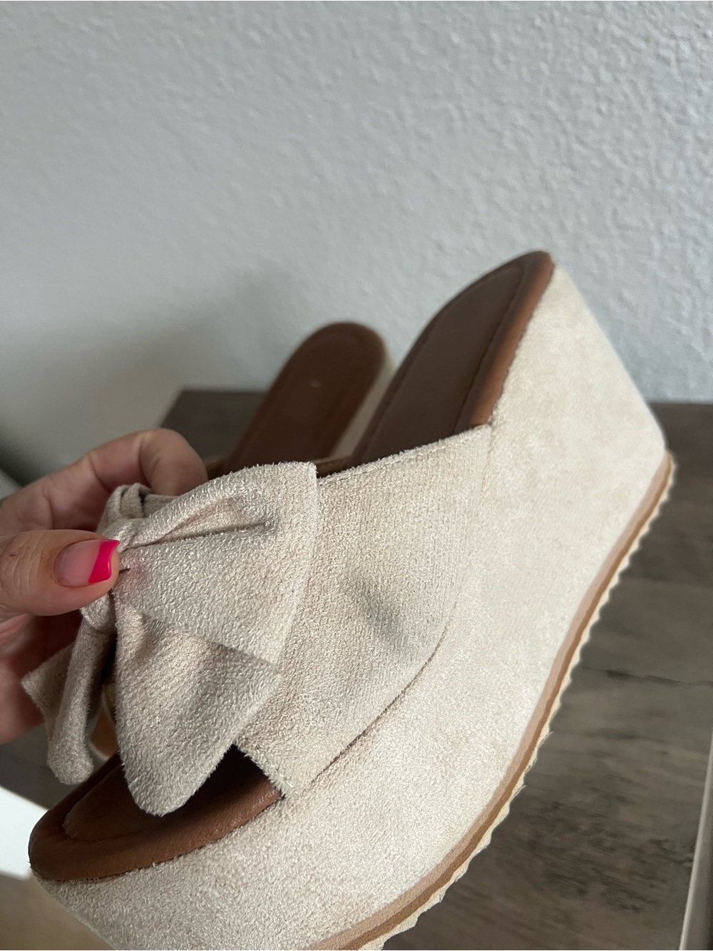 Beige Bow Platform Slide Sandals - Picture 5 of 5